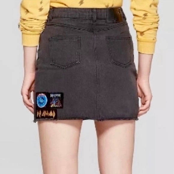 Junk Food Def Leppard Patch Denim Jean Mini Skirt Faded Black Clearance - Picture 4 of 9